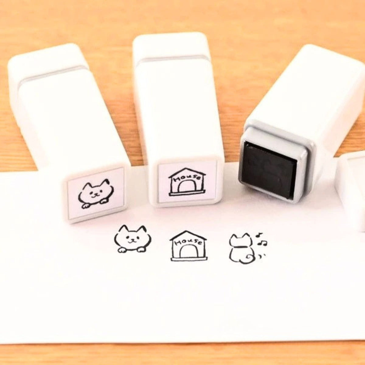 Sanby - Mini Stamps - 3-Set - Dog