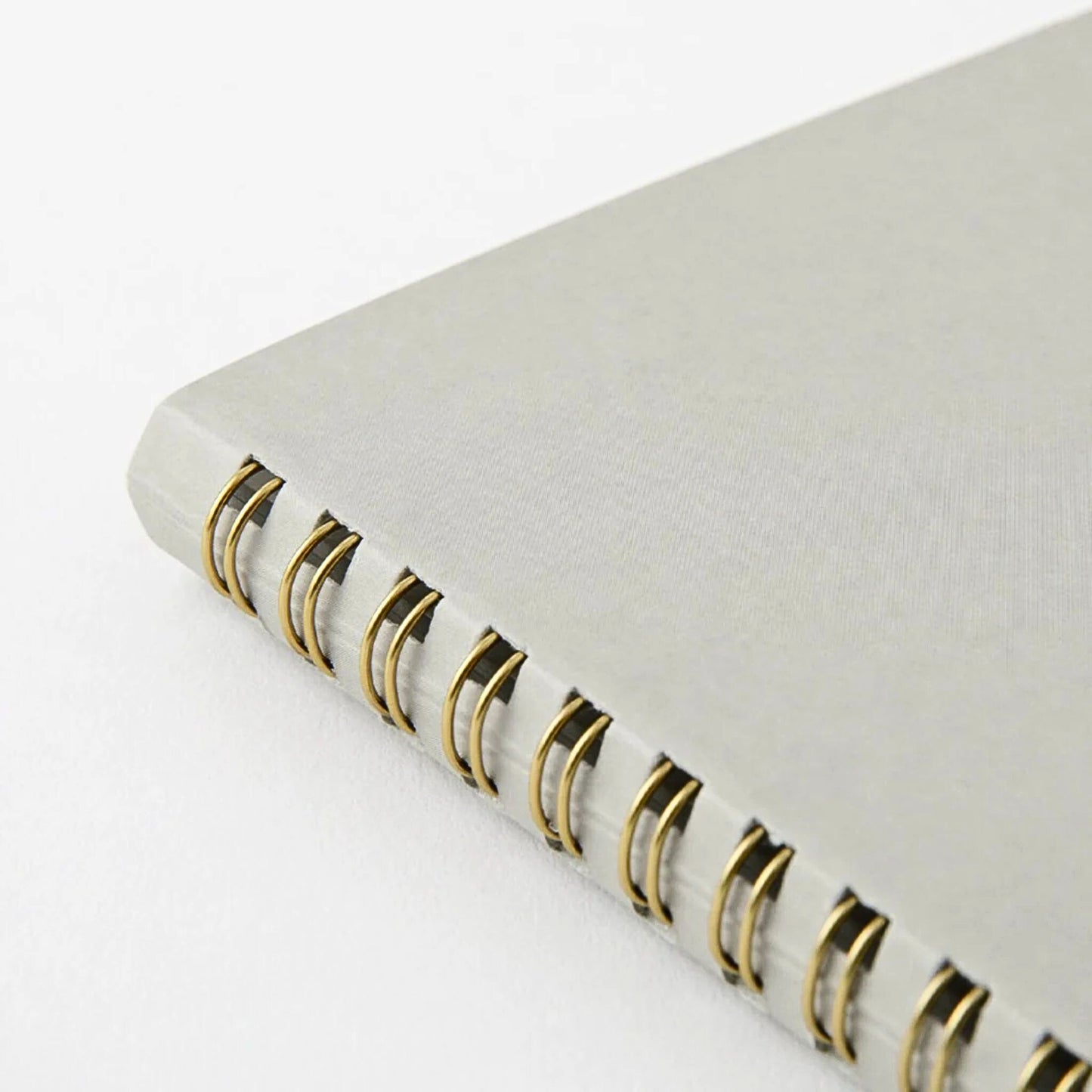 MIDORI - Colour A5 Ring Notebook Dot-Grid